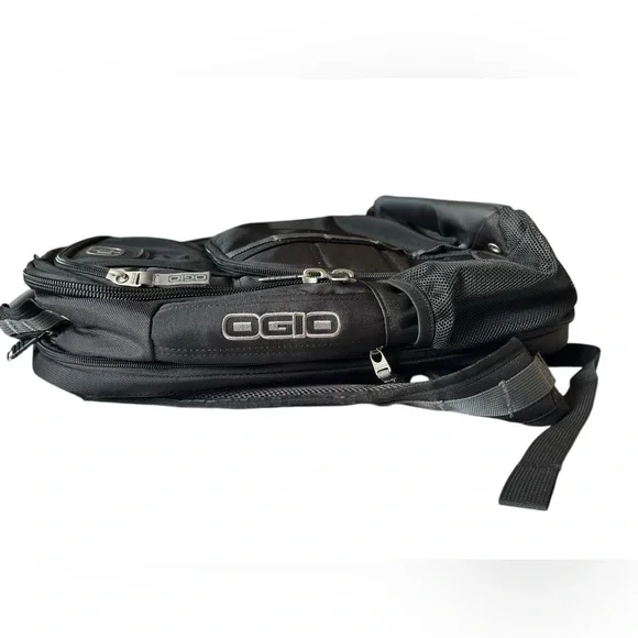 OGIO Charcoal and Black Men's Backpack